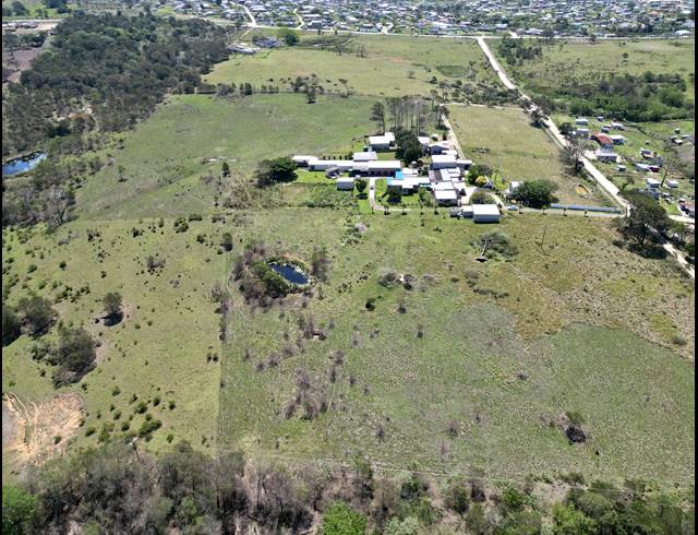 116,000M² FARM FOR SALE IN COVE ROCK